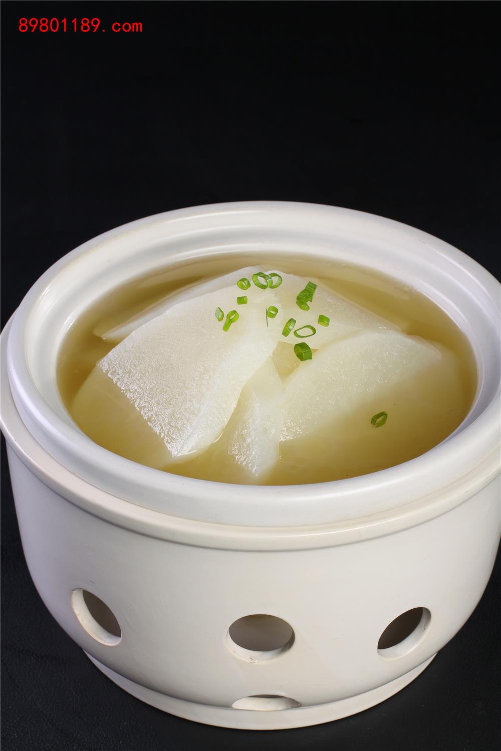 鸡汁炖有机萝卜